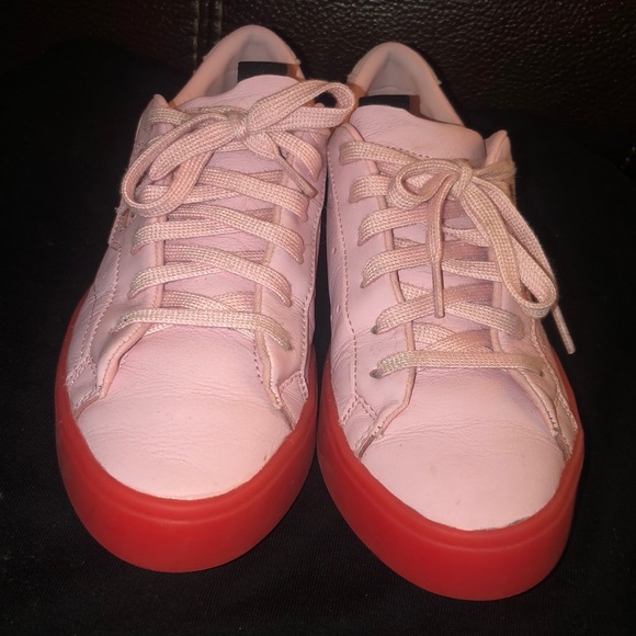 Adidas Sleek Shoes - Picture 1 of 5